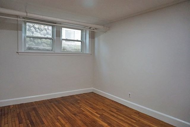 95 Adams St 15, Waltham, MA 02453