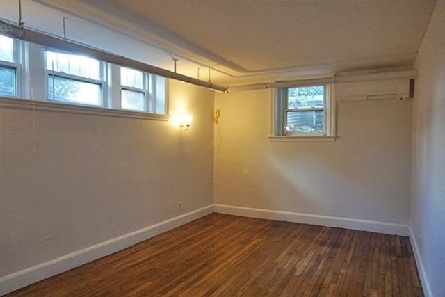 95 Adams St 15, Waltham, MA 02453