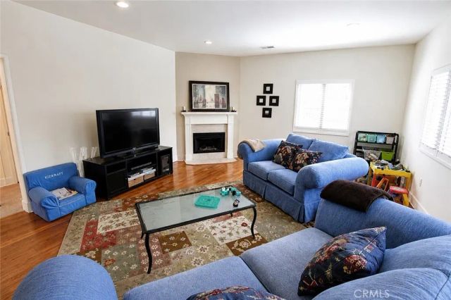 1456 5th, Manhattan Beach, CA 90266