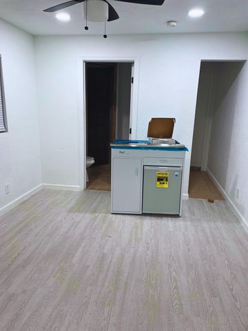 1340 W 33rd Street, Riviera Beach, FL 33404