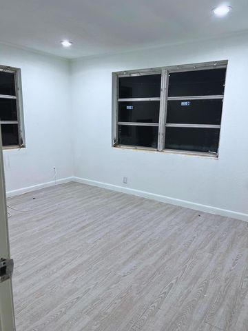 1340 W 33rd Street, Riviera Beach, FL 33404