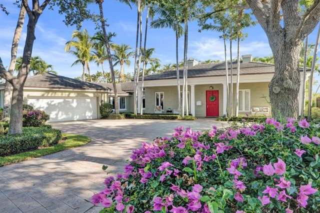 15 Minnetonka Road, Sea Ranch Lakes, FL 33308