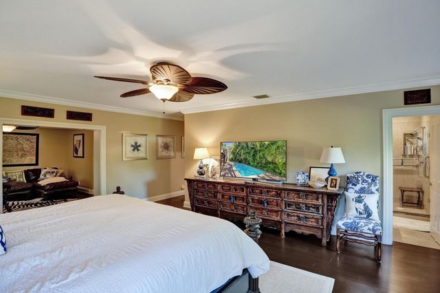 15 Minnetonka Road, Sea Ranch Lakes, FL 33308