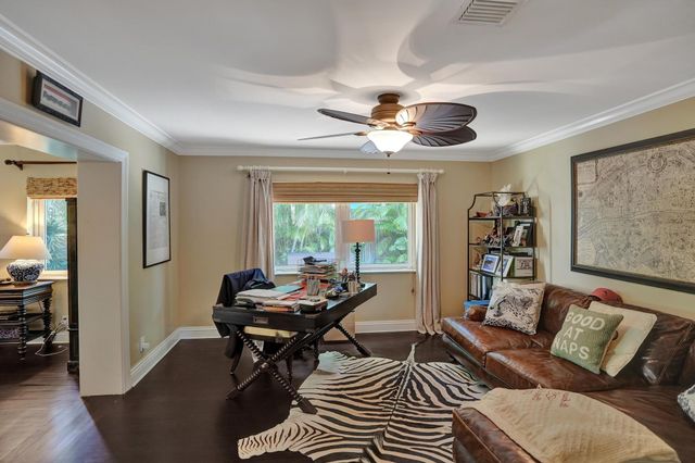 15 Minnetonka Road, Sea Ranch Lakes, FL 33308