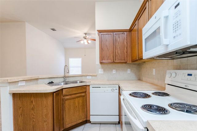 436 Blake Lane, Midlothian, TX 76065