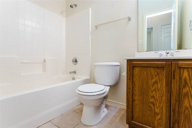 436 Blake Lane, Midlothian, TX 76065