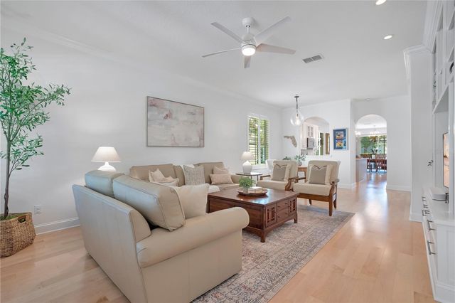 337 SUNSET OAKS RD, Winter Garden, FL 34787