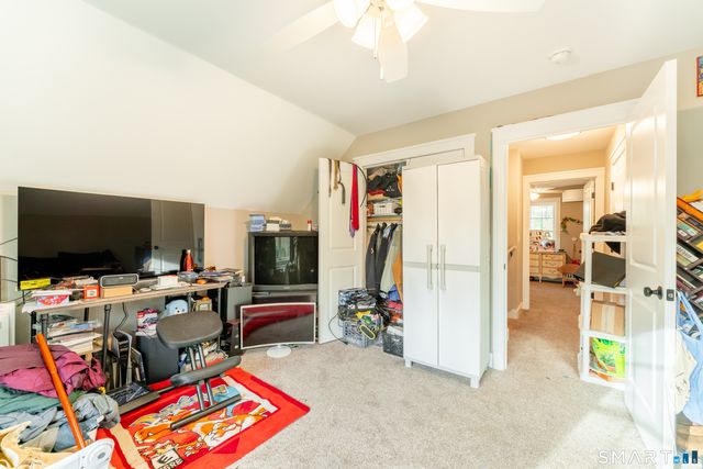 100 Squaw Rock Road, Plainfield, CT 06354