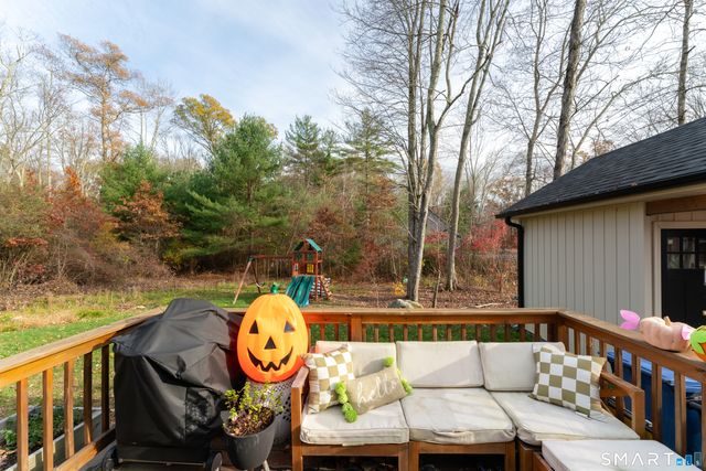 100 Squaw Rock Road, Plainfield, CT 06354