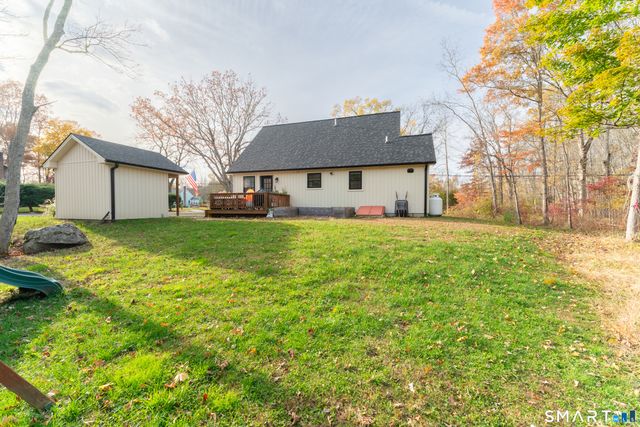 100 Squaw Rock Road, Plainfield, CT 06354