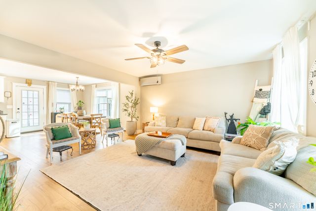 100 Squaw Rock Road, Plainfield, CT 06354