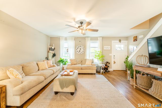 100 Squaw Rock Road, Plainfield, CT 06354