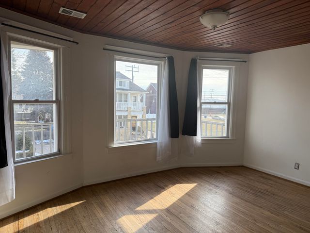 2229 Faber Street, Hamtramck, MI 48212