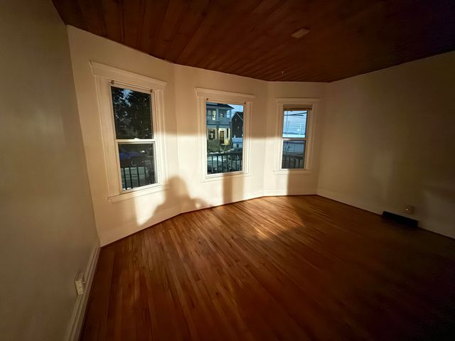 2229 Faber Street, Hamtramck, MI 48212