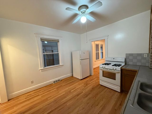 2229 Faber Street, Hamtramck, MI 48212