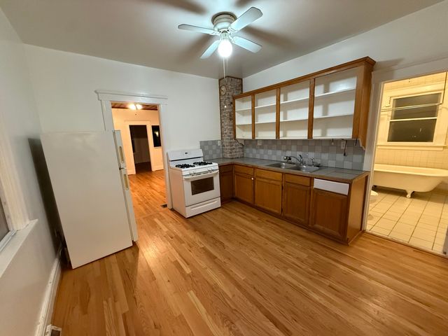 2229 Faber Street, Hamtramck, MI 48212