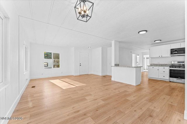 37 Kit Sierra Loop, Carson City, NV 89706