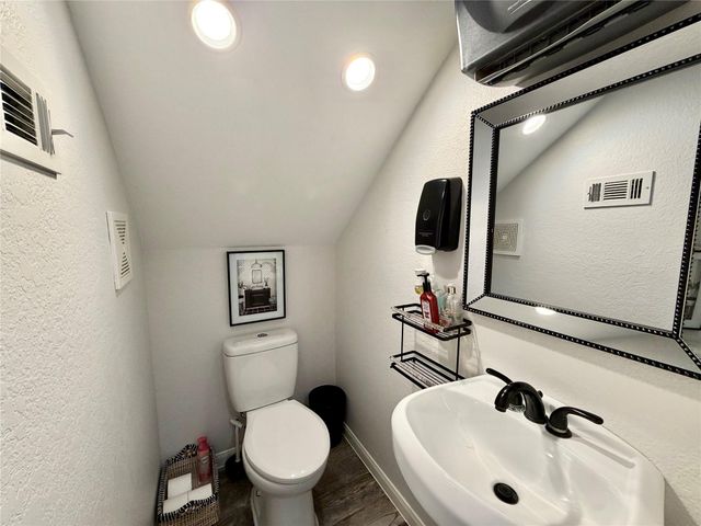 14110 Brownsville Street, Houston, TX 77015