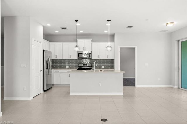 2344 Sheen LN 308, Naples, FL 34120