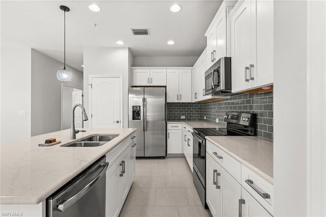 2344 Sheen LN 308, Naples, FL 34120