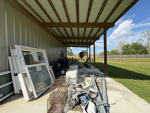 13744 6th Street, Santa Fe, TX 77517