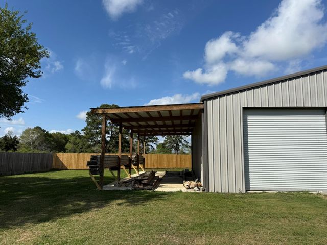 13744 6th Street, Santa Fe, TX 77517