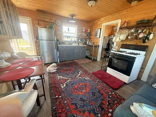 2400 County Road 305, Westcliffe, CO 81252