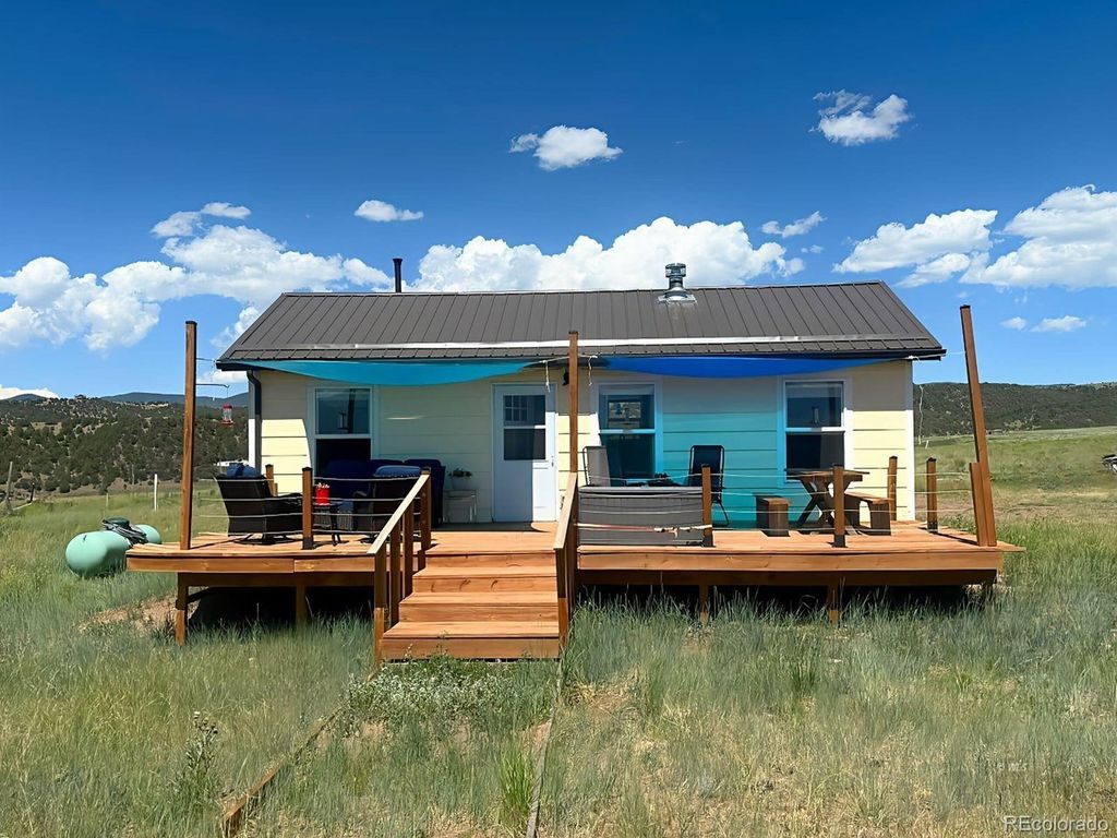 2400 County Road 305, Westcliffe, CO 81252