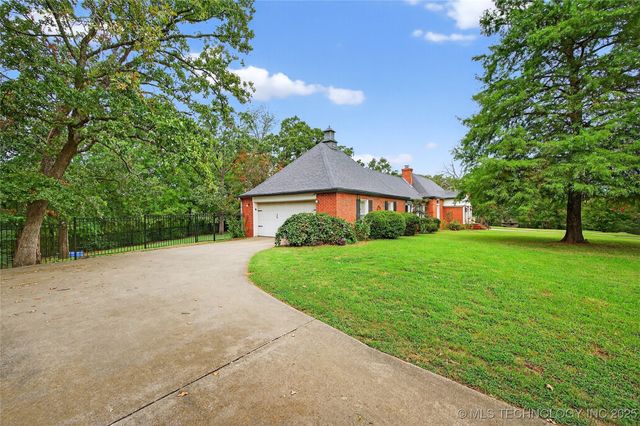 1973 Marie Drive, Durant, OK 74701