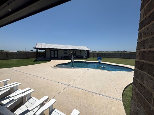 711 County Road 621 Road, Tuscola, TX 79562