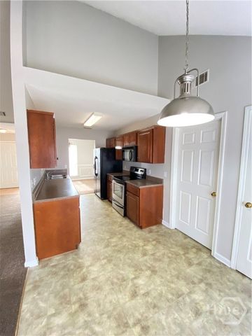 214 Katama Way, Pooler, GA 31322