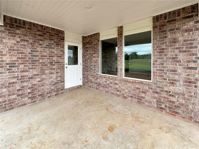 549 Oklahoma Street, Farmington, AR 72730
