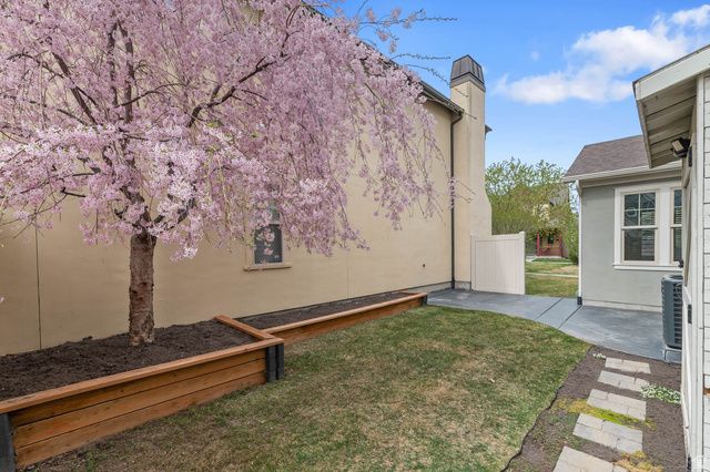 11097 S TOPVIEW RD, South Jordan, UT 84009