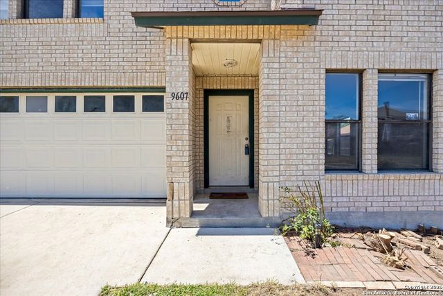 9607 Criswell, San Antonio, TX 78251