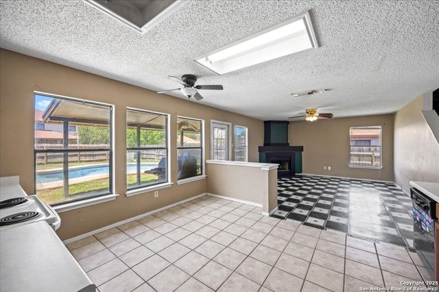 9607 Criswell, San Antonio, TX 78251