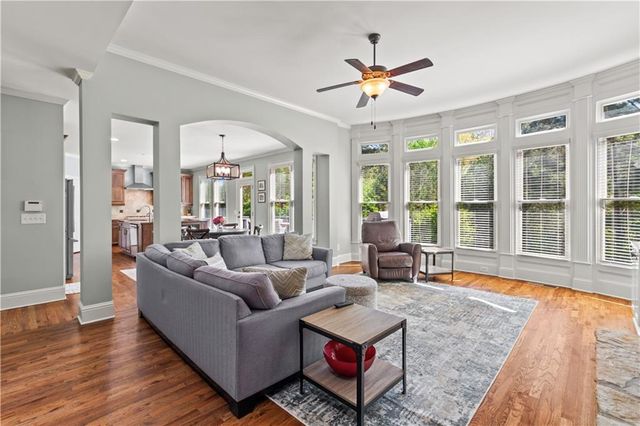 315 Peninsula Point, Canton, GA 30115