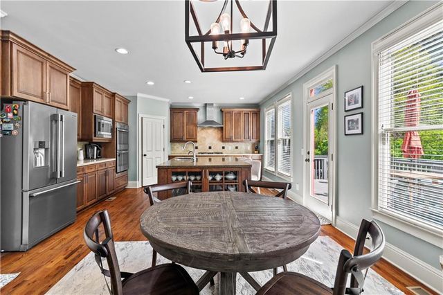 315 Peninsula Point, Canton, GA 30115