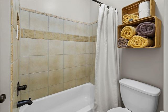 315 Peninsula Point, Canton, GA 30115