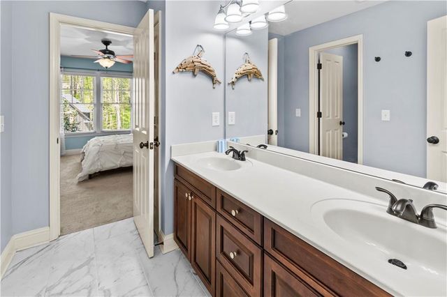 315 Peninsula Point, Canton, GA 30115