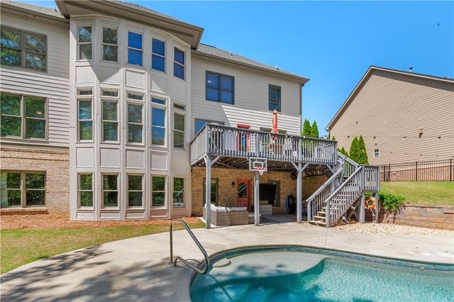 315 Peninsula Point, Canton, GA 30115