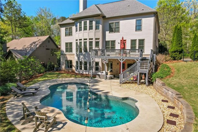 315 Peninsula Point, Canton, GA 30115