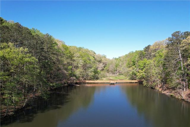 315 Peninsula Point, Canton, GA 30115