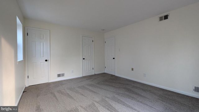 646 COUNTRY LN, Morton, PA 19070