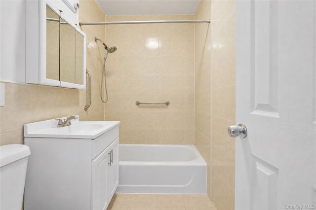 58-03 Calloway Street 5A, Corona, NY 11368