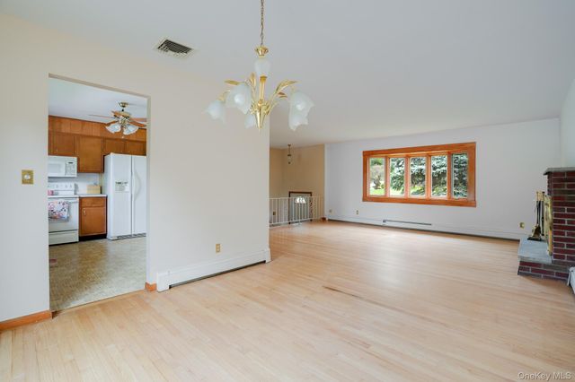 103 Edgehill Drive, Wappingers Falls, NY 12590