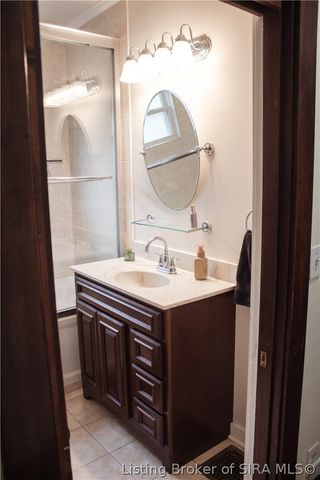 515 Woodrow Avenue, New Albany, IN 47150