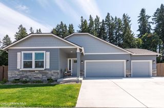 960 E Healy Ave, Post Falls, ID 83854