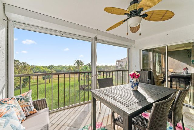 275 Palm Avenue C402, Jupiter, FL 33477