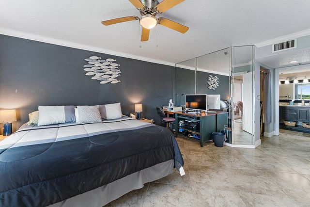 275 Palm Avenue C402, Jupiter, FL 33477