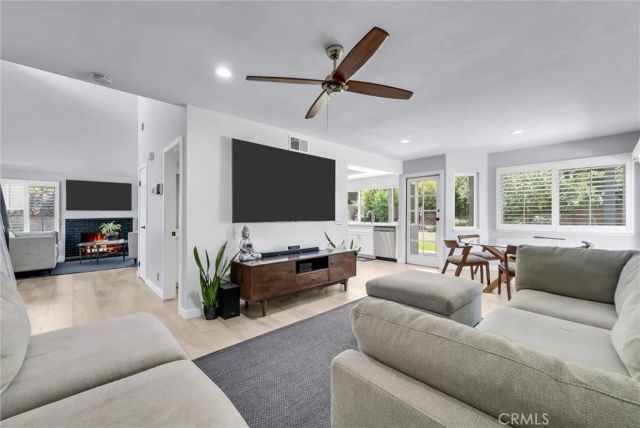 11476 Shugart, Riverside, CA 92503